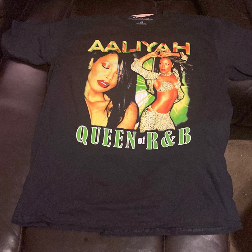 Brand New unisex t-shirts Aaliyah